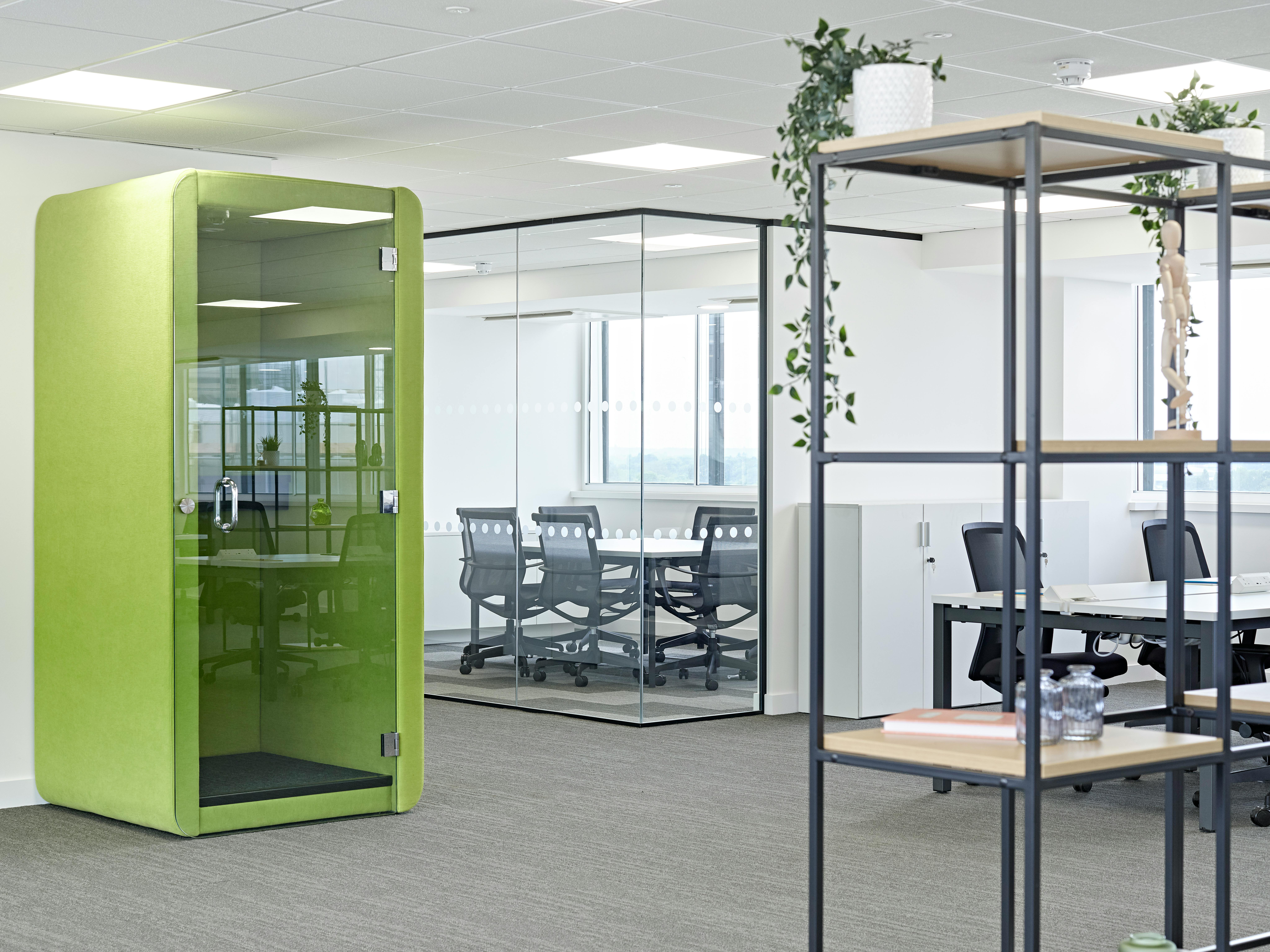 Office in Bracknell - photo 2