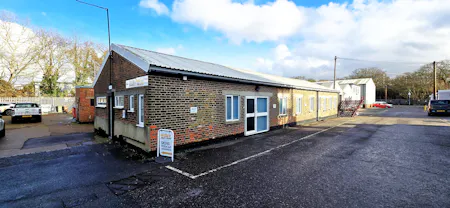 Unit 7, The Old Brickworks Industrial Estate, Romford, Office To Let - 20260128_132045 - Edited.jpg