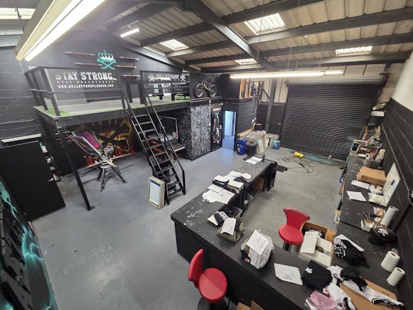 18 Robert Leonard Industrial Estate, Southend-on-Sea, Industrial To Let - WhatsApp Image 20251001 at 124433_9ce58b35.jpg