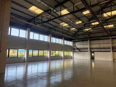 Unit 4 Pagoda, Westmead Drive, Westmead Industrial Estate, Swindon, Industrial / Warehouse To Let / For Sale - Warehouse 2.jpg