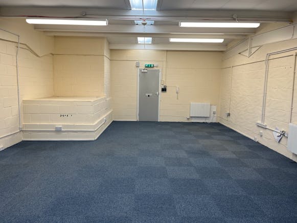 Office / Storage Units at Edison Workspace, 52 Edison Rd, Aylesbury, Offices To Let - IMG_0903.JPG