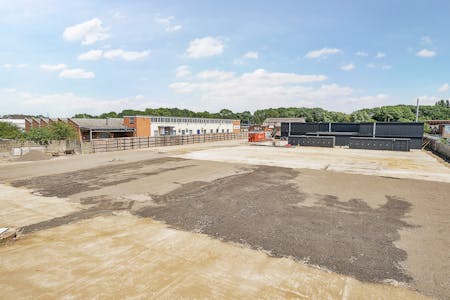 Land at Waltham Cross, Cheshunt, Open Storage To Let - 131898456863a90352475.jpg
