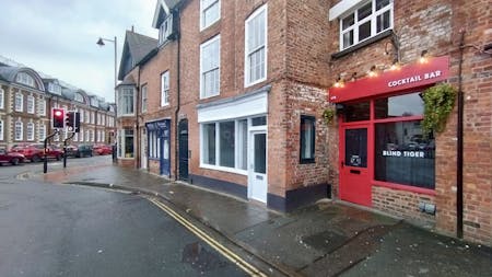 17 Hills Lane, Shrewsbury, Retail To Let - Front.JPEG