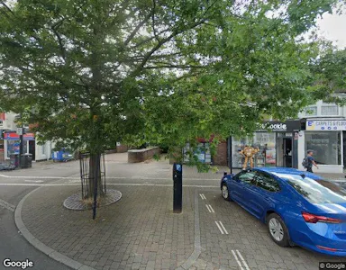 39 High Street, Crawley, Office / Retail For Sale - Street View