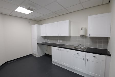 Unit 1, Sharston Green Business Park, Manchester, Industrial To Let - DSC_4930.JPG