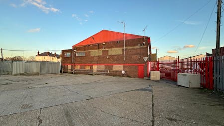 Former Builders Merchants Depot, Barking, Industrial/Logistics To Let - WhatsApp Image 20250218 at 140525_b147dd33.jpg