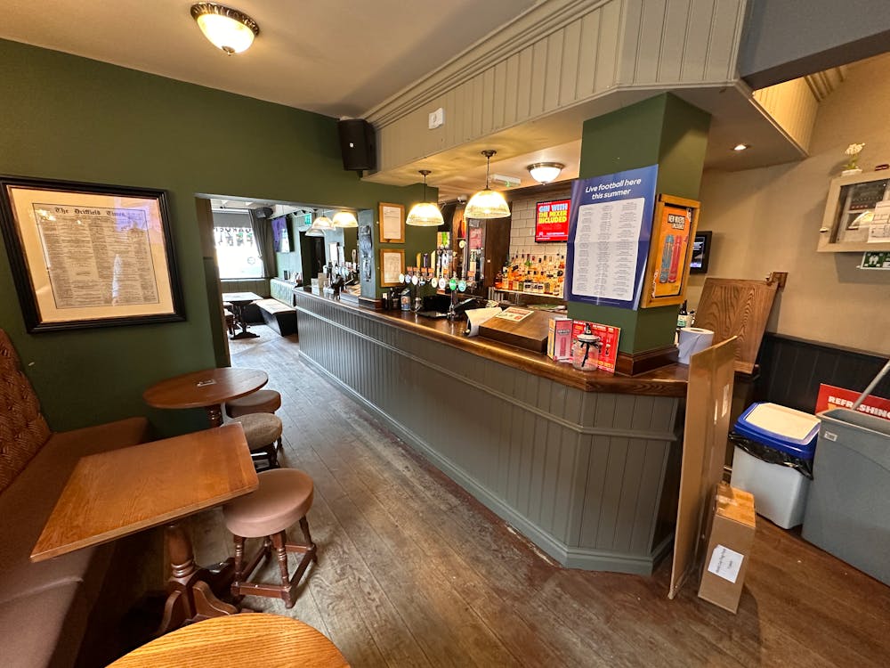 The Tiger Inn, 65 Market Place - 20260602_101500422_iOS.jpg