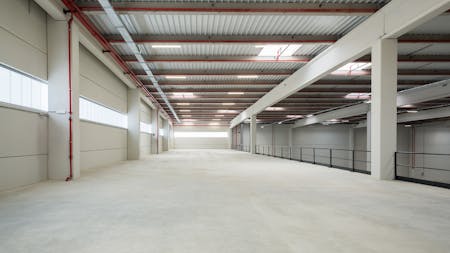 Panattoni Park | Lisbon-City, N10, Santa Iria da Azóia, Logistics To Let - mezzanine for storage of office area  Web.jpg