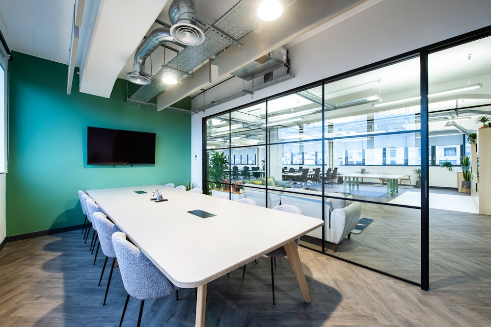 Runway East London Bridge, 18-20 Crucifix Lane - Self contained board room.jpg