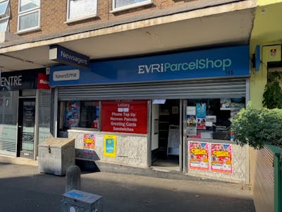 145 Kings Road, Brentwood, E Class Retail / Leisure (no extract - Open A1) To Let - IMG_9482.jpg
