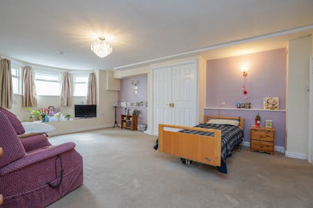 6 Adelaide Road, Leamington Spa, D1 (Non Residential Institutions) / Development / Other / Residential For Sale - Adelaide House 51.jpg