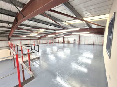 Unit 4, Woodpecker House, Brookfield Industrial Estate, Glossop, Industrial/Logistics To Let / For Sale - 20250728_094904.jpg