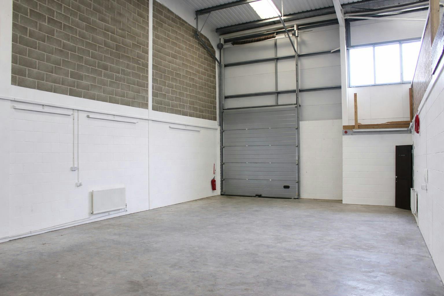 Unit 9 RO24, Harlow, Industrial To Let - ChatGPT Image Apr 7, 2026, 12_37_02 PM.jpg