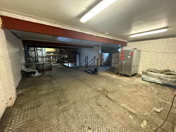 Waterloo Road, Southend-on-Sea, Retail For Sale - 577126bd-681d-40e6-a742-482093cc9918.JPG