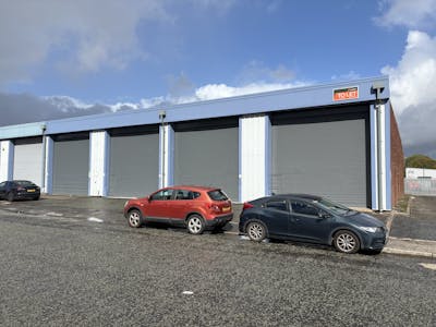 Unit 5 & 6 Warren Road, Longwood Park, Trafford Park, Industrial To Let - IMG_0836.jpg