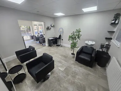 4A Royle Green Road, Manchester, Leisure / Retail To Let - 20260810_101402.jpg