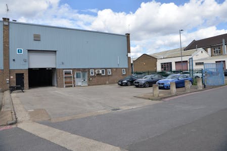 Unit 1, Apex Industrial Estate, Hythe Road, London, London, Industrial/Logistics To Let - WhatsApp Image 20240829 at 155231_7eff1444.jpg
