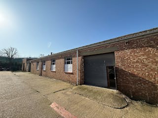 18 Towerfield Road, Southend-on-Sea, Industrial To Let - WhatsApp Image 2026-03-06 at 09.48.00.jpeg