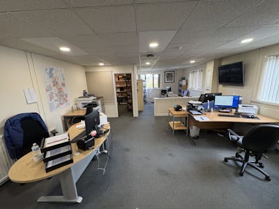 Unit 1, High Peak, Industrial/Logistics / Office To Let - IMG_0028.JPG