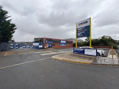 Industrial Unit with Yard For Sale in Thirsk, Thirsk, Industrial For Sale - Page 2.jpg