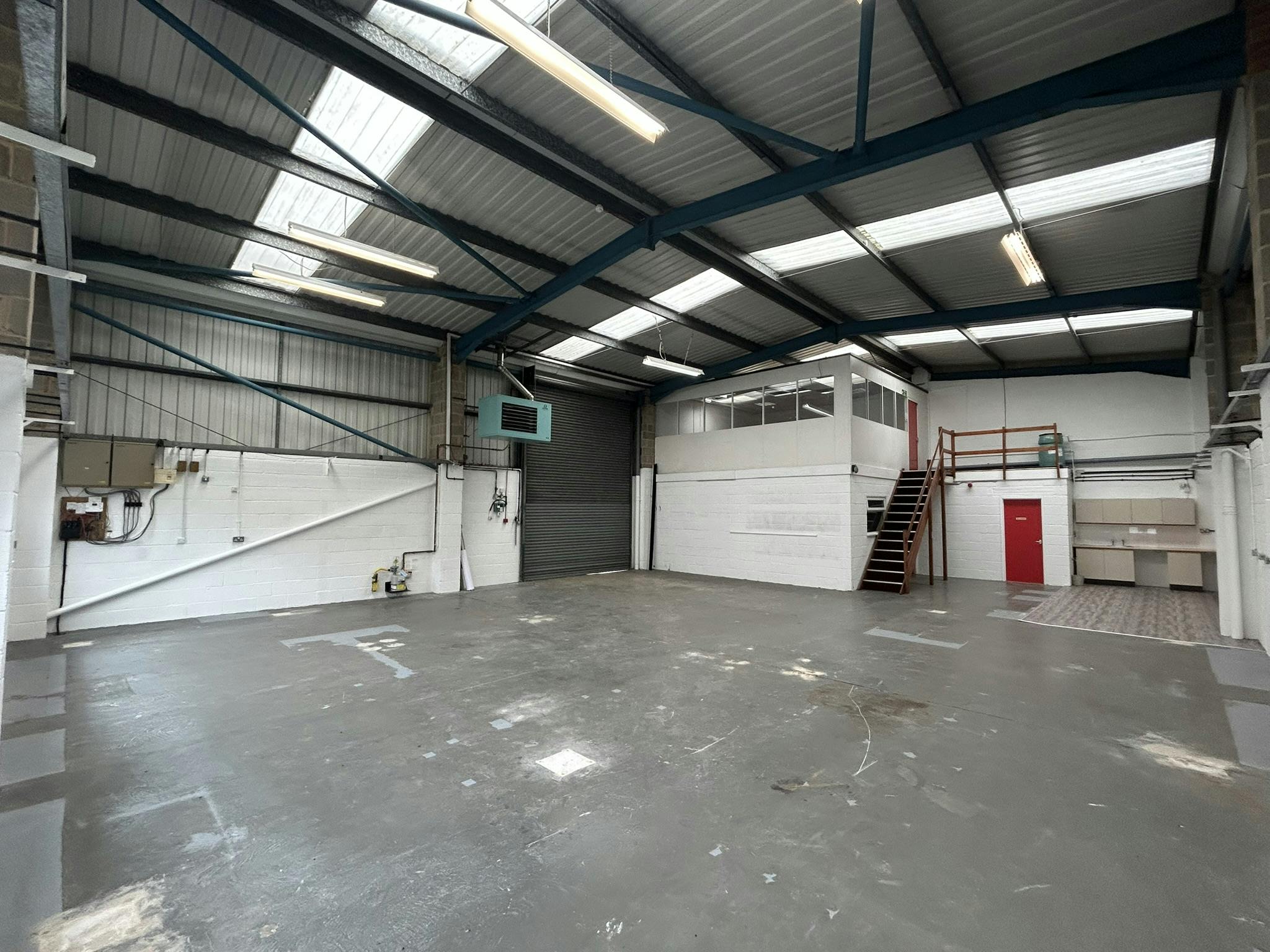Unit 2 Vincients Road, Chippenham, Industrial / Other To Let - IMG_5492.JPEG
