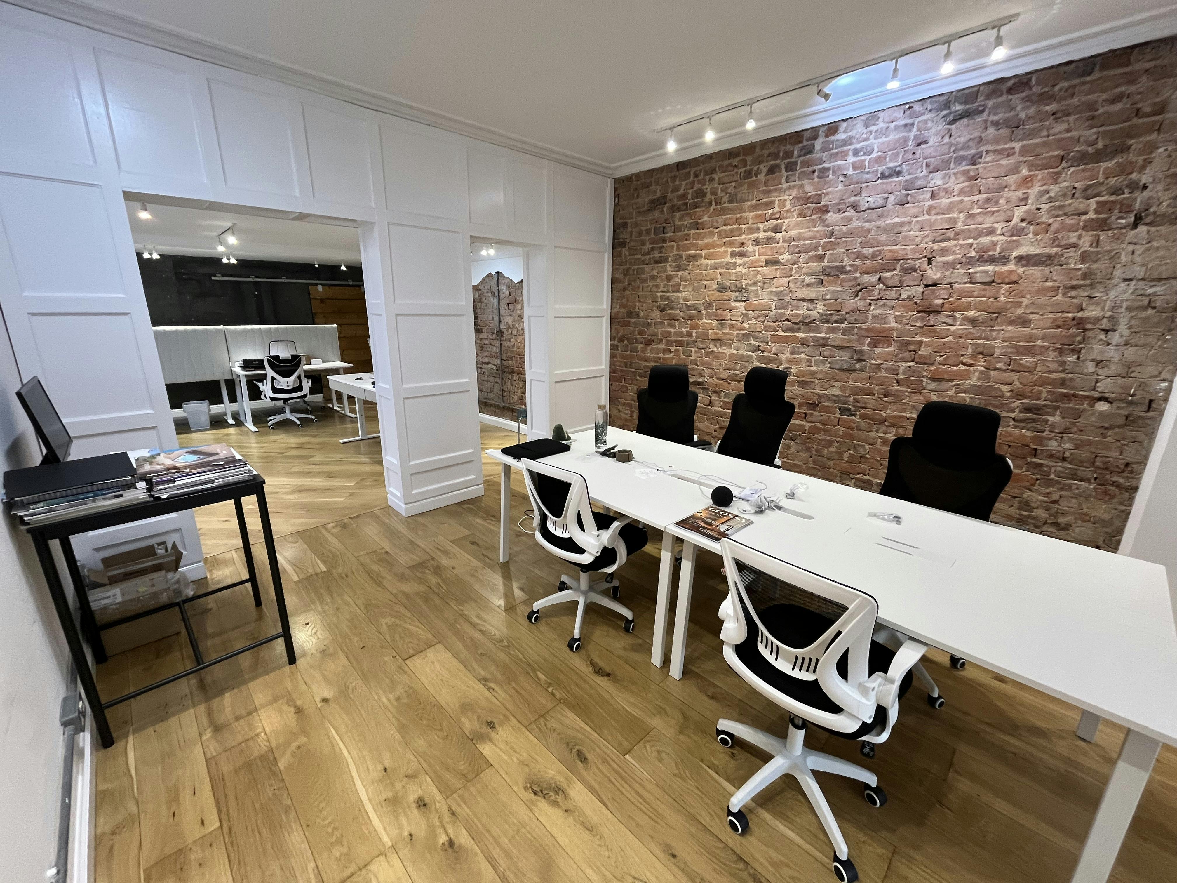 36 London Rd, Alderley Edge, Retail To Let - IMG_0384.jpg