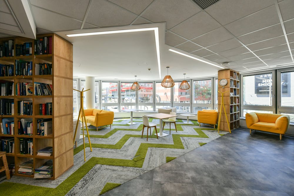 Palác Anděl, Plzeňská 345/5 - PEG_1138.jpeg