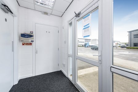 Unit 7 Hikers Way, Crendon Industrial Park, Long Crendon, Industrial To Let - FIELDS-12.jpg