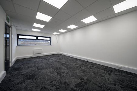 Langhedge Industrial Estate, Langhedge Lane, Tottenham, Industrial To Let - Unit 5_LHLIE_13.jpg