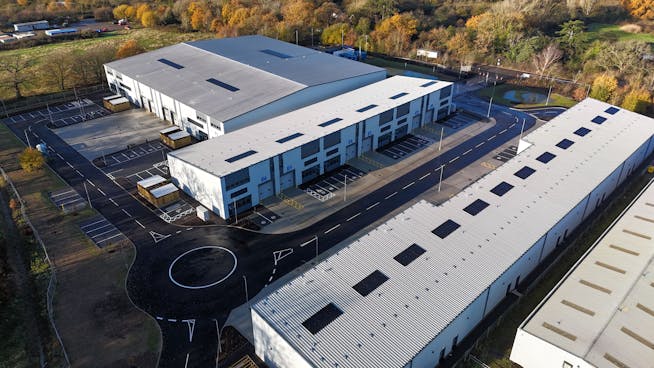 Unit F1-F3, Burnt Common Business Park, Guildford, Warehouse & Industrial To Let - DJI_20251203100208_0007_D.JPG