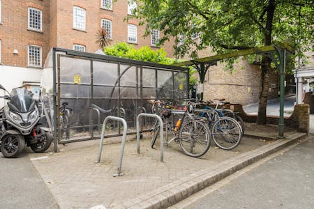 3 Bath Place, London, Office To Let - 131219116859c8ffacc96.jpg