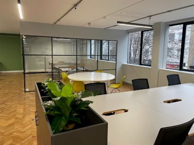 66 Wilton Road, London, Office To Let - IMG_0511.jpg