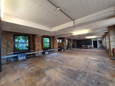 Albion Courtyard, London, Office To Let - Albion 8.jpg
