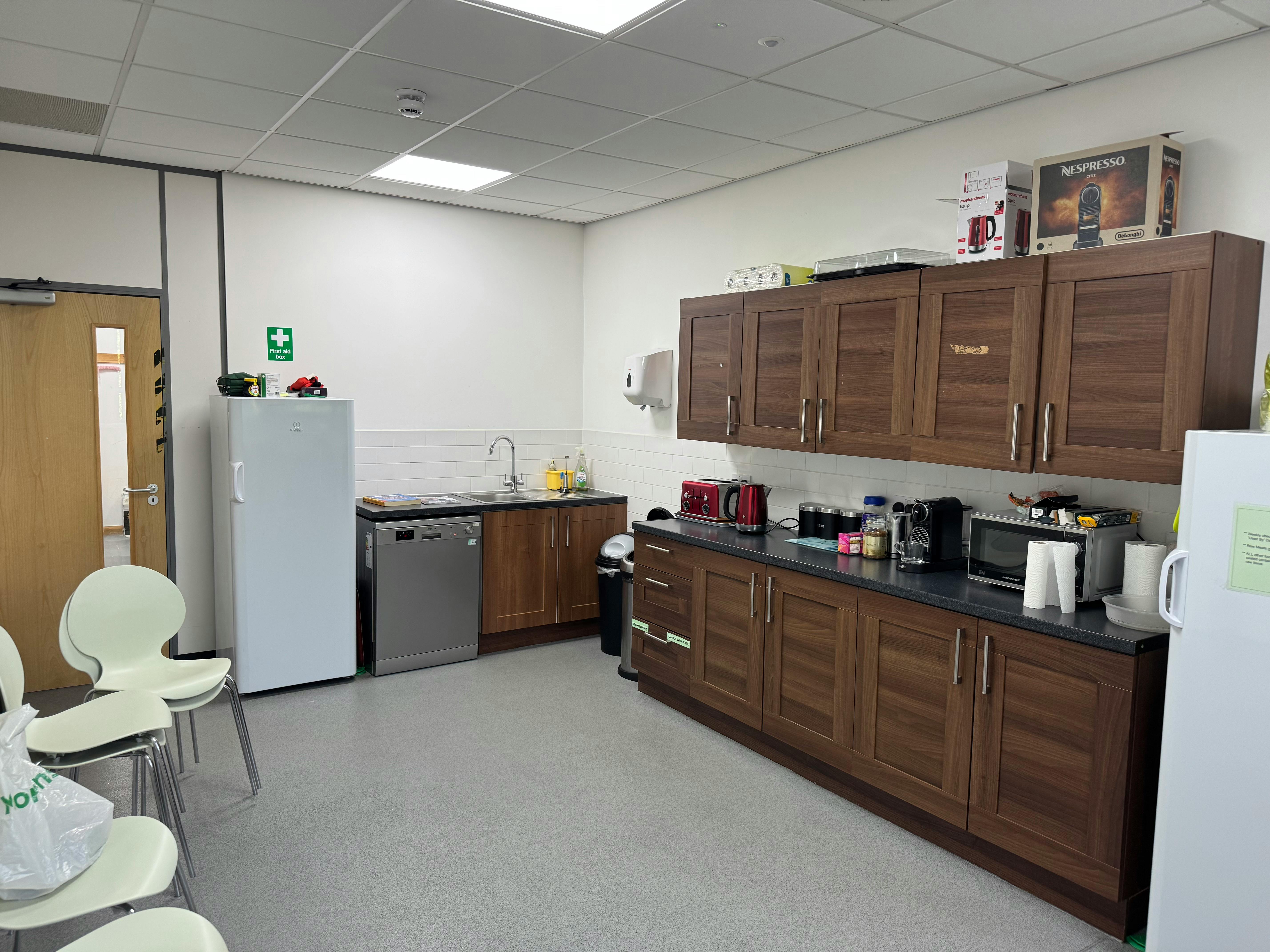 Office in Northampton - photo 4