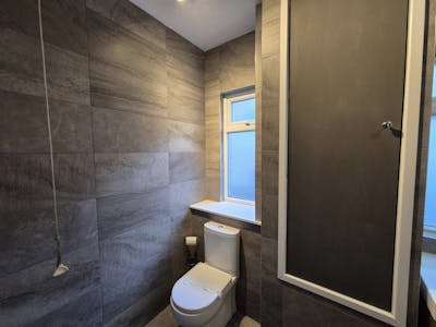 27 London Road, Alderley Edge, Investment / Office / Retail To Let - 20260116_152645.jpg