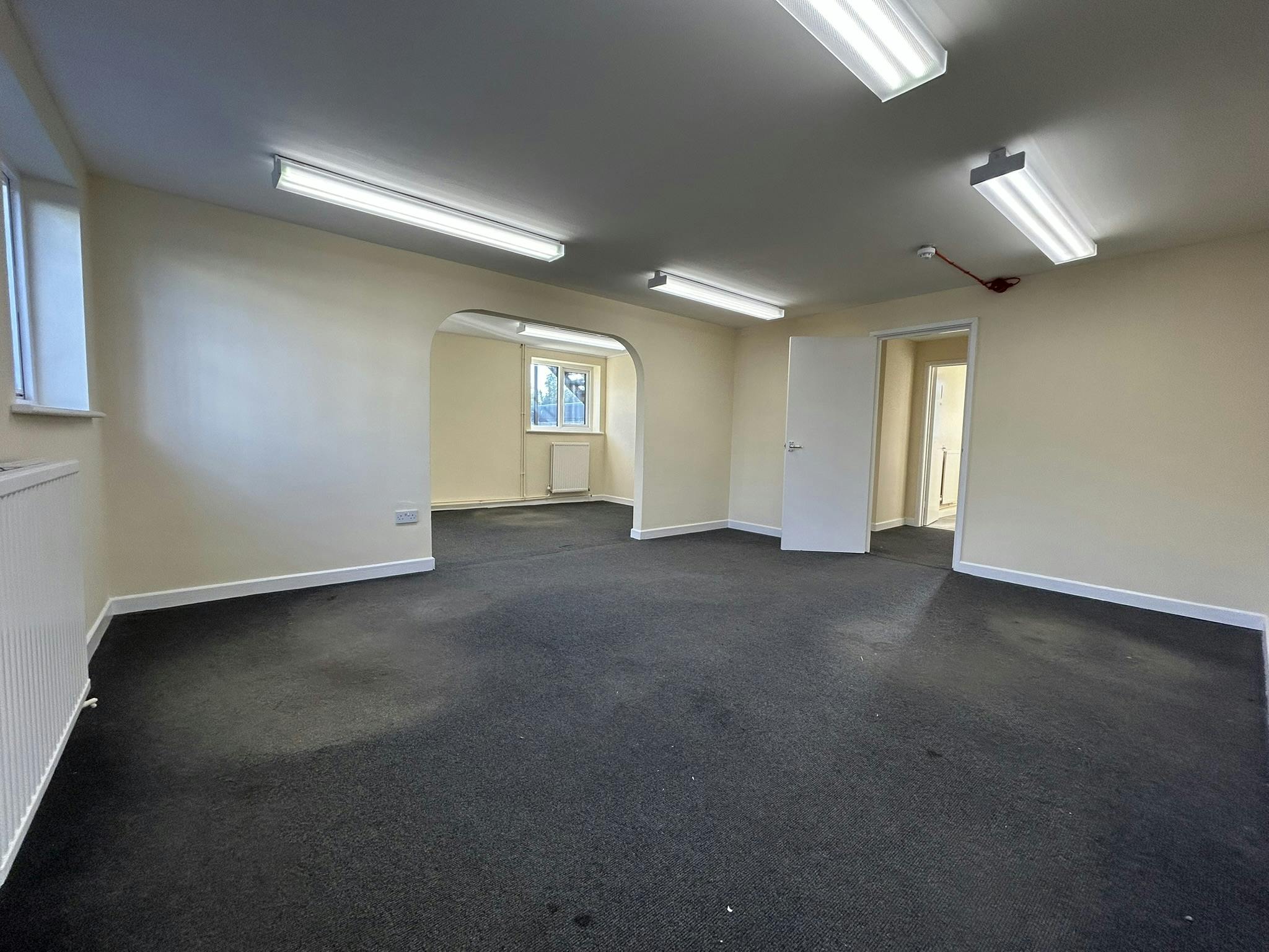 Link House, Swindon, Industrial To Let / For Sale - IMG_7008.JPEG