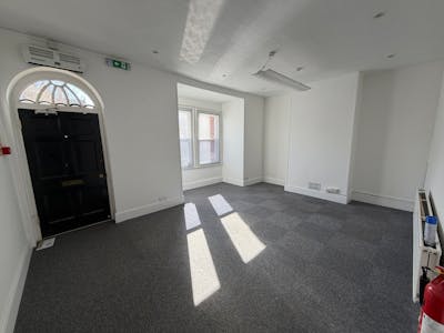 15-16 St. Marys Street, Lincoln, Office To Let - IMG_9048.jpeg