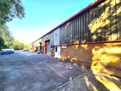 Unit 4, Woodpecker House, Brookfield Industrial Estate, Glossop, Industrial/Logistics To Let / For Sale - 20250827_085258.jpg