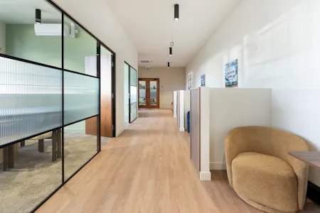 Lumiere - The HQ Building, 5 Elstree Way, Borehamwood, Office To Let - IW-120826-STI-145.jpg