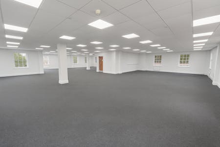Victoria Court, Leamington Spa, Office To Let - Internal 2.png