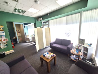 72-74 Princes Street, Stockport, Retail To Let - 20250711_112341.jpg