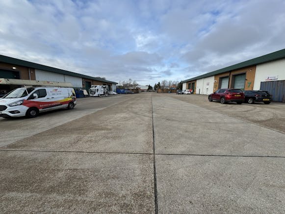 Unit 7 Flanders Industrial Park, Southampton, Industrial To Let - IMG_2826.JPEG