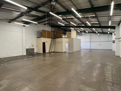 5 Brewery Mews Centre, Isleworth, Industrial / Warehouse For Sale - IMG_6184.jpg