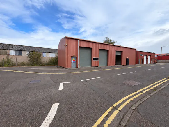 Units 18 & 19, Unit 18, Perth, Industrial / Other / Other To Let - ChatGPT Image Sep 17, 2026, 03_47_33 PM.jpg