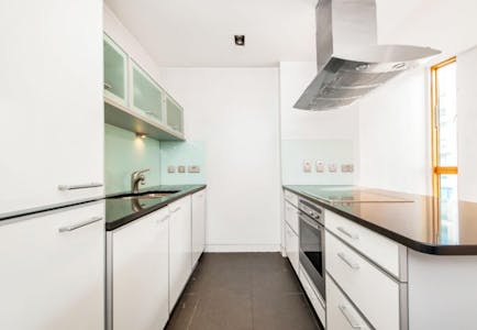 Friend Street, London, Residential Flat To Let - Kitchen