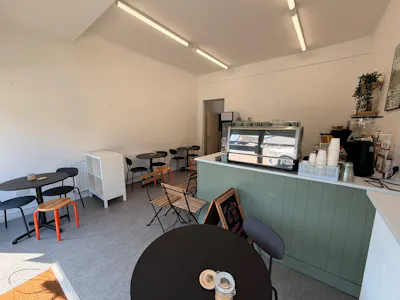 19 West Road, Westcliff-on-Sea, Retail To Let - WhatsApp Image 2026-05-27 at 15.21.05 (2).jpeg