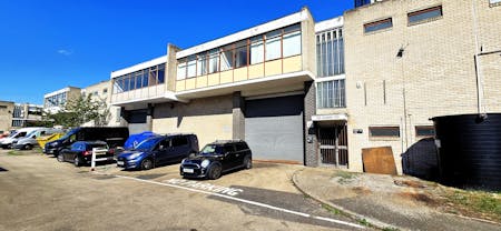 Unit 12, Unit 13 & Unit 14, Lyndean Industrial Estate, London, Industrial To Let - 20250808_155704 - Edited.jpg