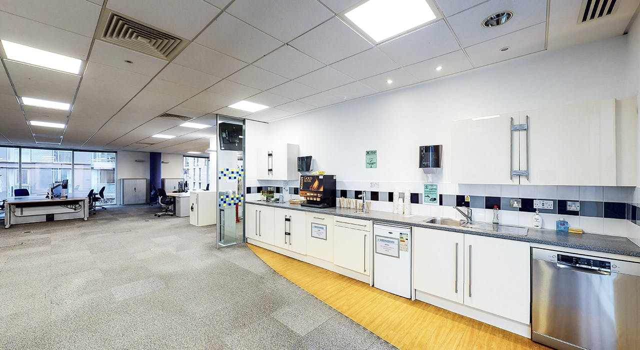 Ealing Gateway, 26-30 Uxbridge Road, Ealing, Office To Let - ThirdFloorEailingGateway 2630 Uxbridge Road Ealing W5 Office for rent West London Office 171234.jpg