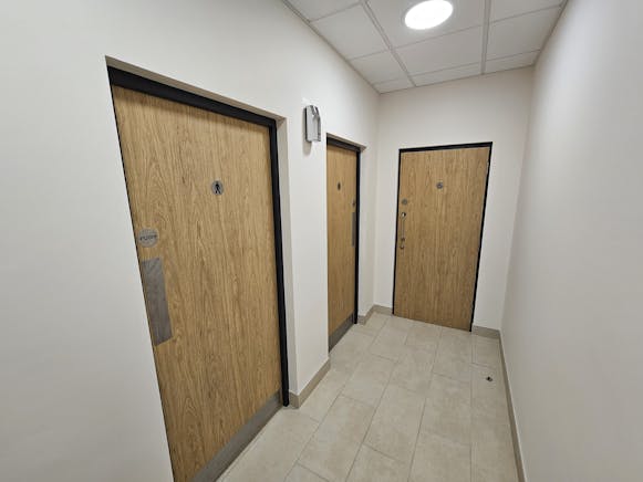 Digital House, Stourport Road, Kidderminster, Office To Let - 20260122_120204.jpg