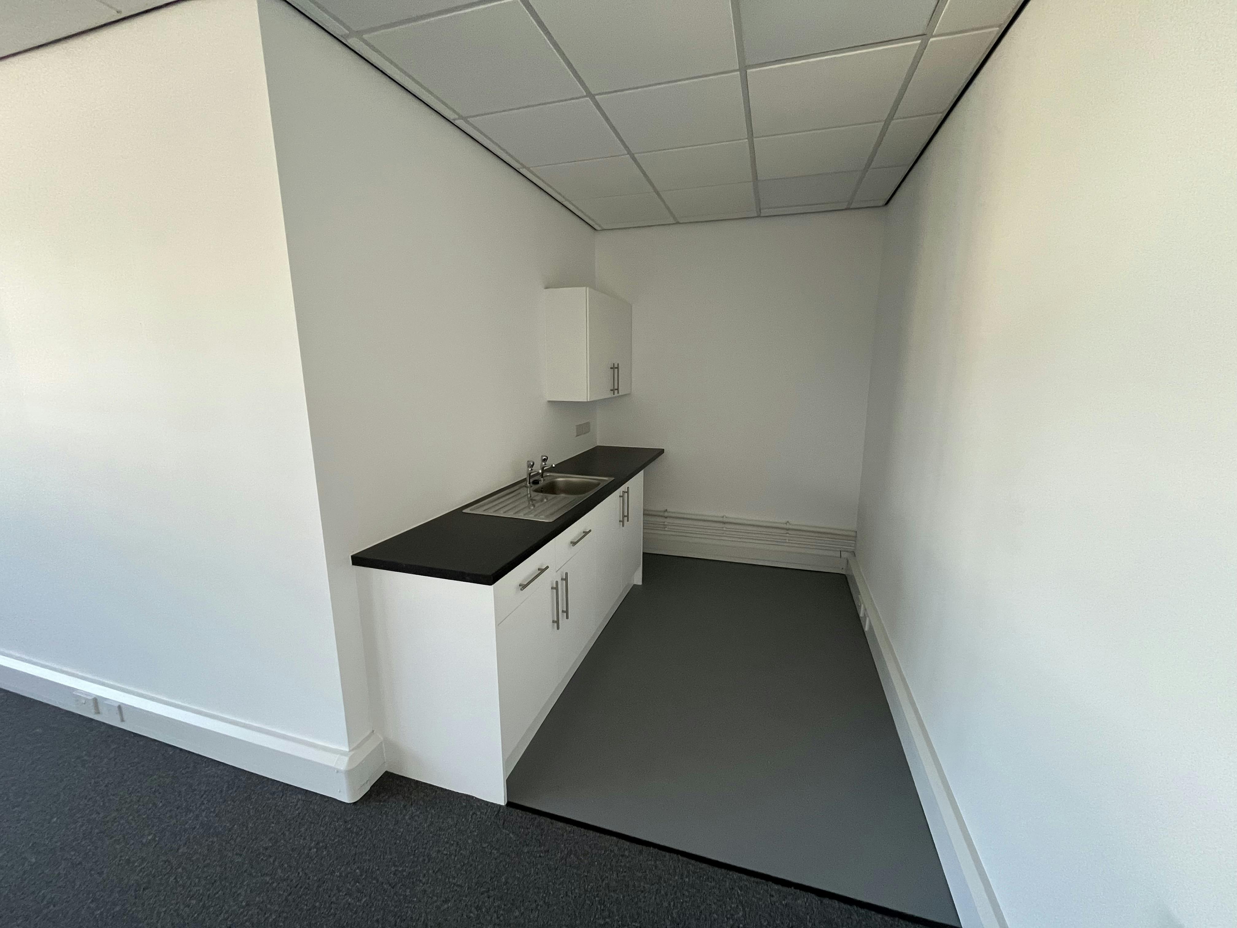 Unit F, Chorley, Industrial To Let - Unit F Kitchen.jpg